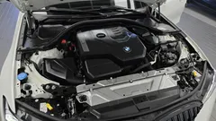2023 BMW 3-Series 320i M Sport — фото 6