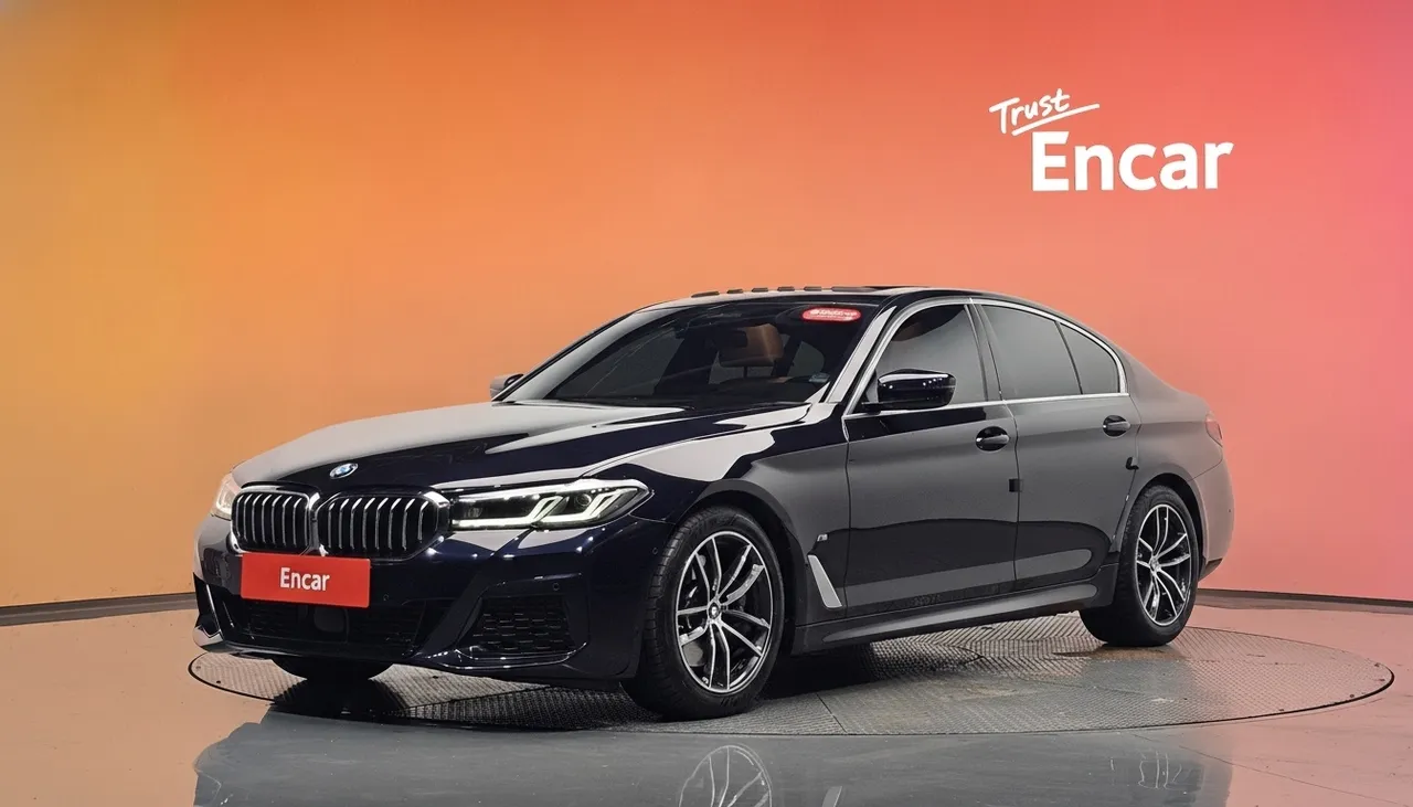 2023 BMW 5-Series 520i M Sport