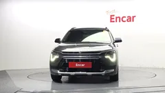2023 Kia Niro Signature — фото 3