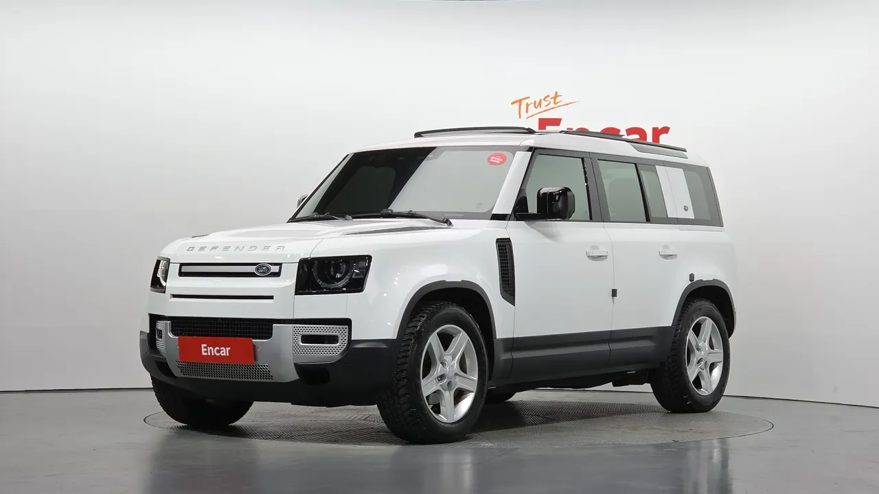 2023 Land Rover Defender 110 D250 SE