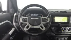 2023 Land Rover Defender 110 D250 SE — фото 14