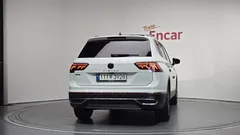 2023 Volkswagen Tiguan 2.0 TSI Prestige — фото 4