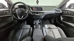 2023 BMW 2-Series 220i Sport — фото 7