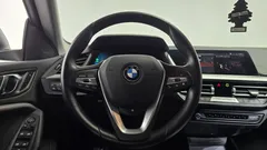 2023 BMW 2-Series 220i Sport — фото 12