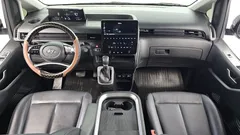 2023 Hyundai Staria Cargo 5-Seater — фото 7