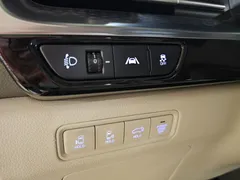 2023 Kia Carnival Diesel 9-Seater Hi-Limousine — фото 16