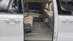 2023 Kia Carnival Diesel 7-Seater Signature — фото 12