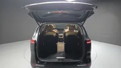 2023 Kia Carnival Diesel 9-Seater Noblesse — фото 20