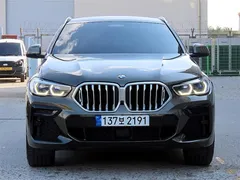 2022 BMW X6 xDrive40i M Sport — фото 11