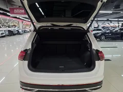 2023 Volkswagen Tiguan 2.0 TDI 4Motion Prestige — фото 7