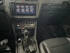 2023 Volkswagen Tiguan 2.0 TDI 4Motion Prestige — фото 10