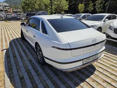 2023 Hyundai Grandeur 3.5 LPG 2WD (Taxi) — фото 6