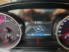 2023 Kia Carnival Gasoline 9-Seater Prestige, белый — фото 14