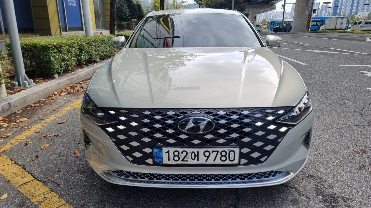2022 Hyundai Grandeur Calligraphy