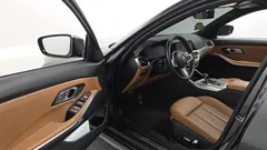 2022 BMW 3-Series 320i M Sport — фото 10