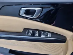2023 Kia Carnival Diesel 9-Seater Prestige — фото 10