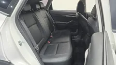 2023 Kia Seltos Gasoline 1.6 Turbo 2WD, белый — фото 11