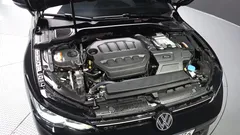 2023 Volkswagen Golf 2.0 GTI — фото 6