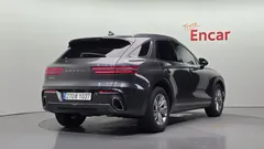 2022 Genesis GV70 2.5T Gasoline 2WD — фото 2