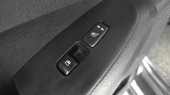 2022 Kia Seltos Gasoline 1.6 Turbo 2WD, белый — фото 20