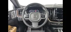 2022 Volvo XC60 B6 Inscirtion — фото 14
