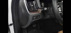 2022 Volvo XC60 B6 Inscirtion — фото 17