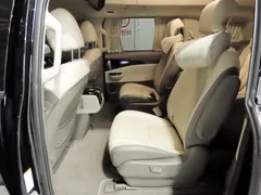 2023 Kia Carnival Gasoline 9-Seater Hi-Limousine — фото 7