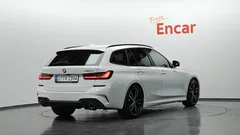 2022 BMW 3-Series 320d Touring M Sport — фото 2