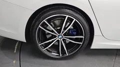 2022 BMW 3-Series 320d Touring M Sport — фото 5