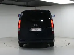 2023 Hyundai Staria L3.5 Cargo 3-Seater, синий — фото 4