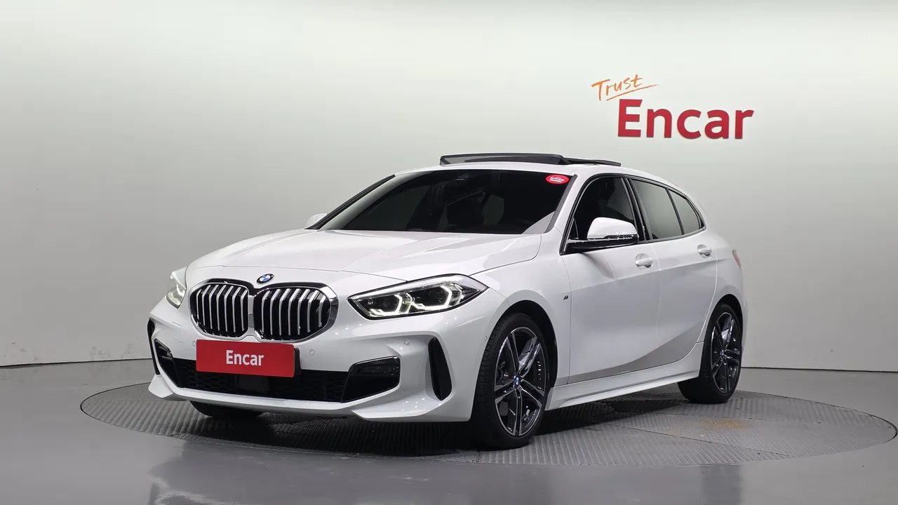 2023 BMW 1-Series 120i M Sports