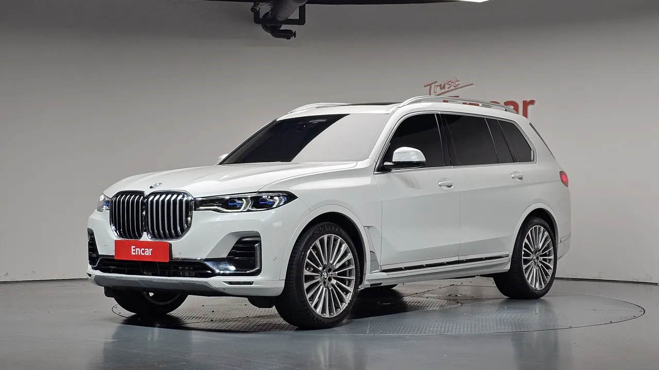 2022 BMW X7 xDrive 40i Design Pure Excellence 7-Seater
