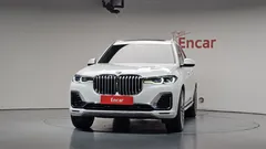 2022 BMW X7 xDrive 40i Design Pure Excellence 7-Seater — фото 3