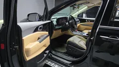 2023 Kia Carnival Diesel 9-Seater Noblesse — фото 10