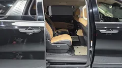 2023 Kia Carnival Diesel 9-Seater Noblesse — фото 12