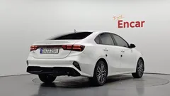 2023 Kia K3 1.6, белый — фото 2