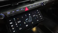 2023 Hyundai Grandeur Premium — фото 18