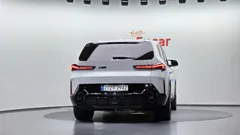 2023 BMW XM 4.4 — фото 4