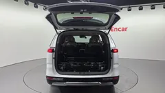 2023 Kia Carnival Diesel 9-Seater Noblesse — фото 19