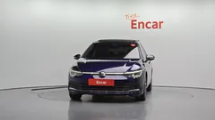 2022 Volkswagen Golf 2.0 TDI Prestige — фото 3