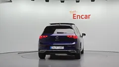 2022 Volkswagen Golf 2.0 TDI Prestige — фото 4