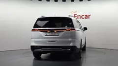 2023 Kia Carnival Gasoline 7-Seater Signature — фото 4