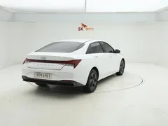 2023 Hyundai Avante Smart — фото 3
