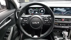 2023 Kia Seltos Gasoline 1.6 Turbo 4WD, белый — фото 13