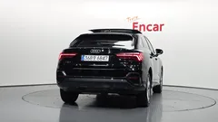2023 Audi Q3 35 TDI Premium Sportback — фото 4