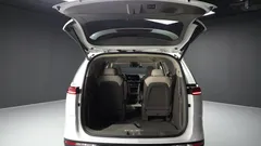 2023 Kia Carnival Diesel 9-Seater Noblesse — фото 20