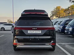 2023 Kia Carnival Gasoline 9-Seater Hi-Limousine — фото 5