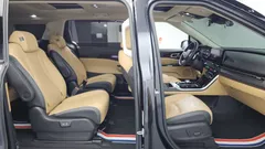 2023 Kia Carnival Diesel 9-Seater Signature — фото 11