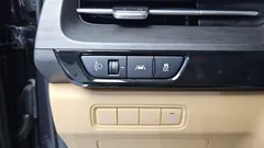 2023 Kia Carnival Diesel 9-Seater Signature — фото 14