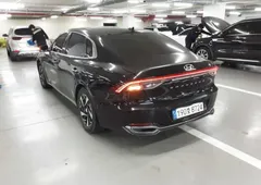 2023 Hyundai Grandeur Premium — фото 10